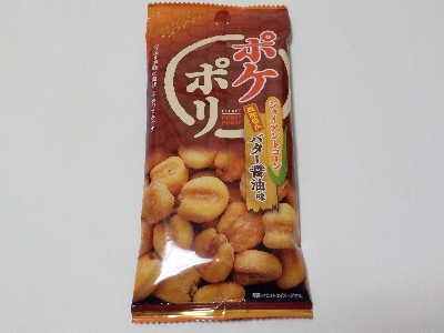 japan愛知県春日井市松河戸町3丁目15番地3タクマ食品のポケポリジャイアントコーン風味豊かバター醤油味。