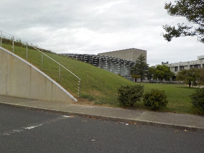 japan 出雲市大社町杵築南1338番地9 大社図書館は暑かったです。