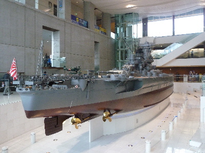 japan 広島県呉市宝町5番20号 大和ミュージアムは入館者が多いですね。