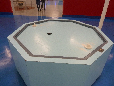 japan 広島県呉市宝町5番20号 大和ミュージアムは入館者が多いですね。