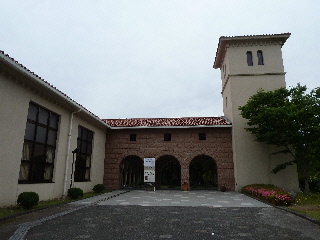 japan 島根県浜田市三隅町古市場589 石正美術館で「石本正 ロマネスクへの憧れ」と「西久松吉雄 祈りの地 古の風景」を見ました。