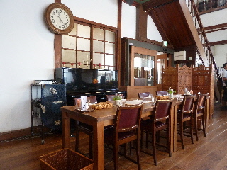 japan 鳥取県倉吉市 赤瓦十三号館 白壁倶楽部で美味しいランチをいただきました。