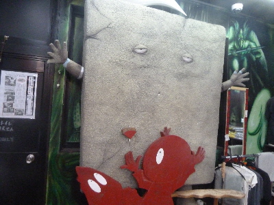 japan 鳥取市境港市 水木しげるロードは妖怪だらけですね。