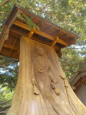 阿国寺は行く価値なし。