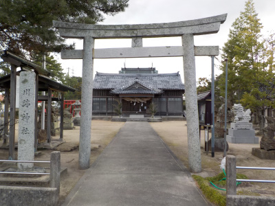 川跡神社は駐車場が有り楽々参拝