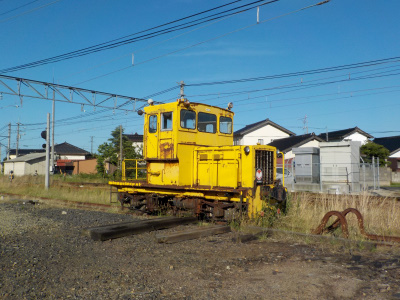 川跡駅にあるこの黄色いのって何でしょう？軌道モーターカーらしい。