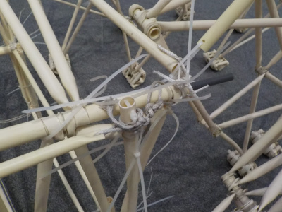 山の日にテオ・ヤンセン展を見に行きました。