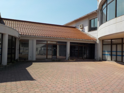 マリンゲートしまね marine gate shimane 桜まつりとお洒落な建物