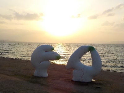 japan島根県松江市袖師町1-5島根県立美術館3月のオブジェと夕日