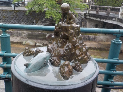 japan 島根県松江市玉湯町玉造 雨の日の玉造温泉街 6月