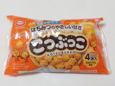japan 新潟県新潟市江南区亀田工業団地3丁目1番1号　亀田製菓のこつぶっこは甘くて辛くて油があって満足です。
