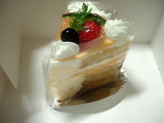 japan 島根県松江市玉湯町玉造46-2 アガートのメロンケーキ。