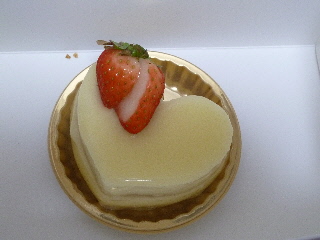 japan 島根県出雲市矢野町920-1 リールのケーキ。