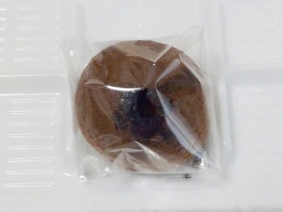 japan 島根県出雲市多伎町口田儀848-3 井山屋製菓の焼きまんじゅうはお茶請けにいいですね。