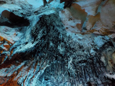 備中鐘乳穴の天井