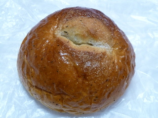 コンセルボ大社店　紅茶とリンゴのパン