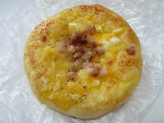 japan 島根県出雲市平野町302 新しく出来たパン屋さんパードレ・リルに行きました。