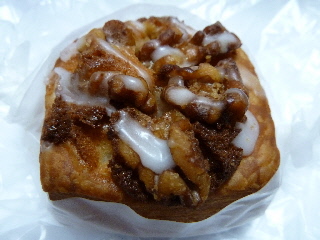 森のくまさんのクルミとリンゴデニッシュ