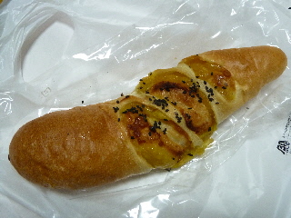 パン工場出雲店の鳴門金時フランス