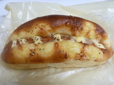 パリクロアッサンのジャーマンフランク