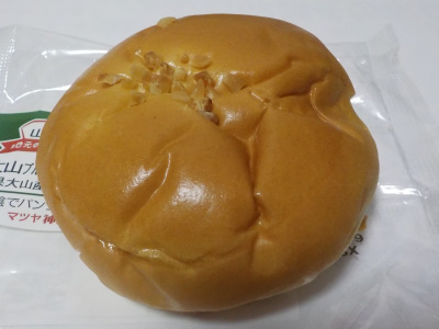 マツヤ神戸屋の大山ブルーベリー＆ホイップ