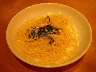 japan 島根県出雲市姫原町 アーリオのピッツア。