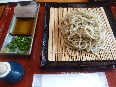 japan 島根県鹿足郡津和野町駅前通りイ140 ちしゃの木で十塩そばを食べました。